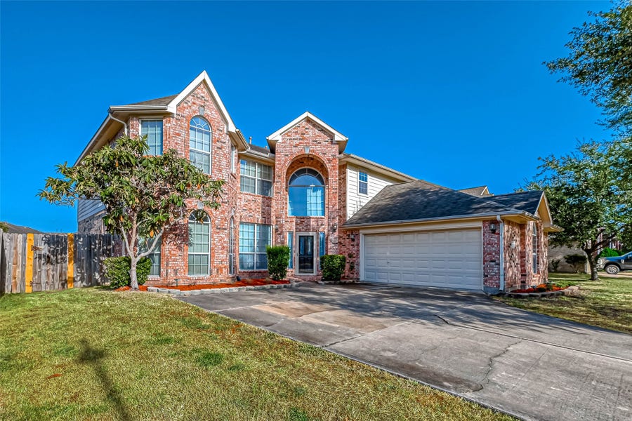 Property photo for 10626 Hillsdale Bridge Lane, Sugar Land, TX
