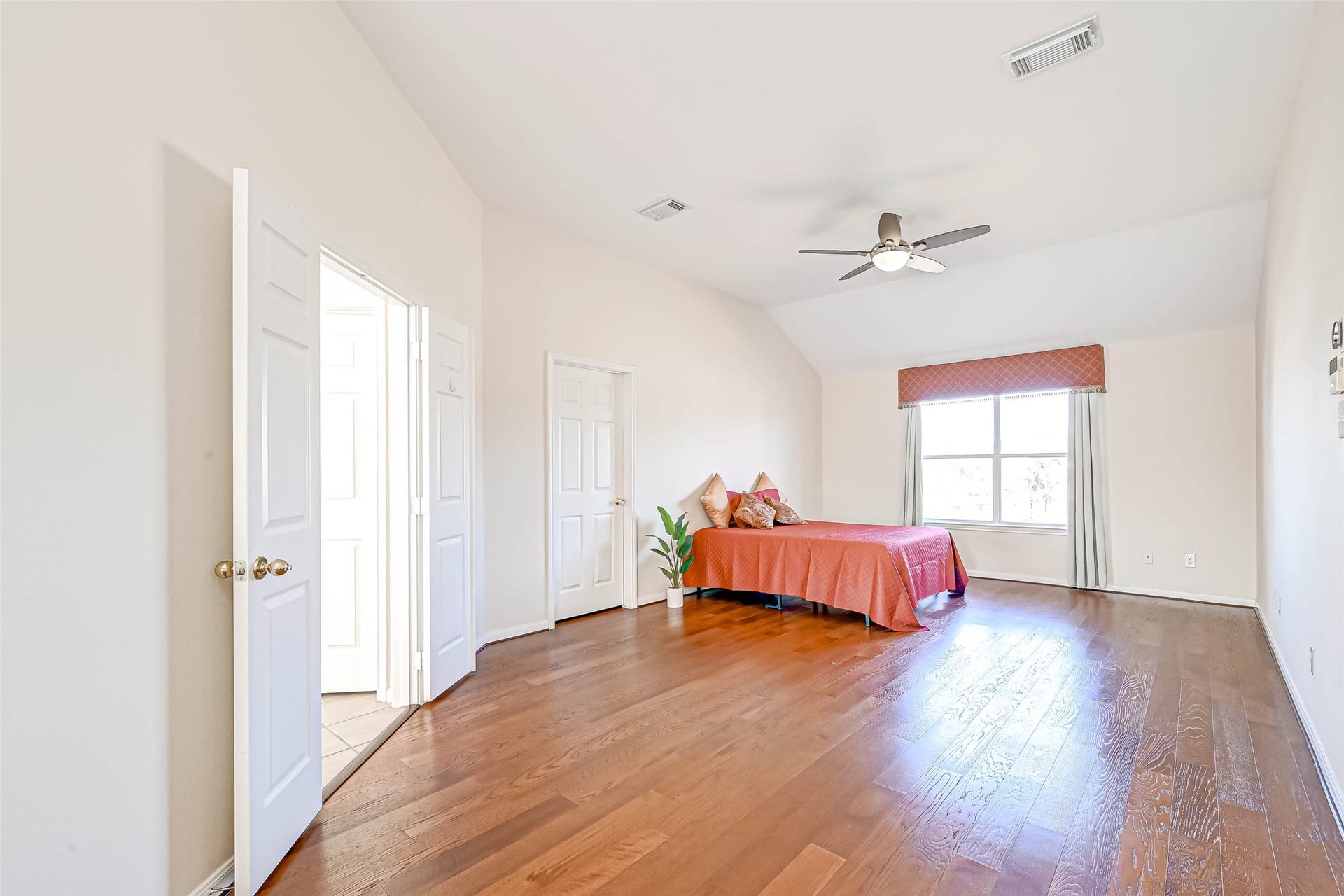 10626 Hillsdale Bridge Lane, Sugar Land, TX 77498 10626 Hillsdale Bridge Lane, Sugar Land, TX 77498