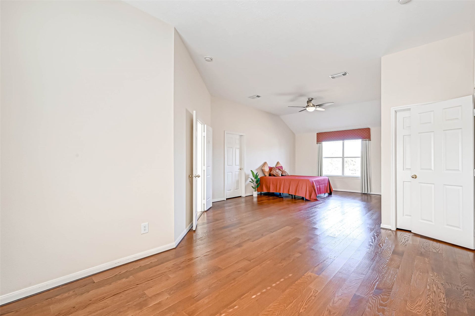 10626 Hillsdale Bridge Lane, Sugar Land, TX 77498 10626 Hillsdale Bridge Lane, Sugar Land, TX 77498
