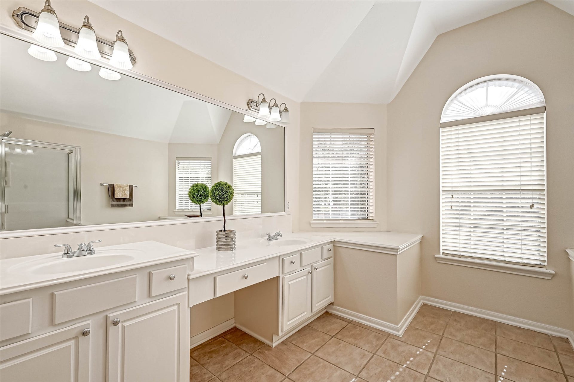 10626 Hillsdale Bridge Lane, Sugar Land, TX 77498 10626 Hillsdale Bridge Lane, Sugar Land, TX 77498