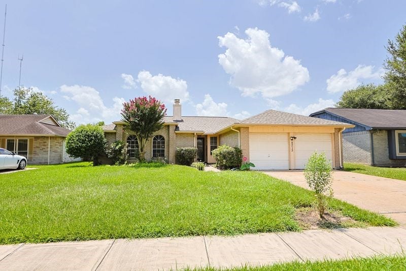 8215 Summer Quail Drive, Houston, TX 77489