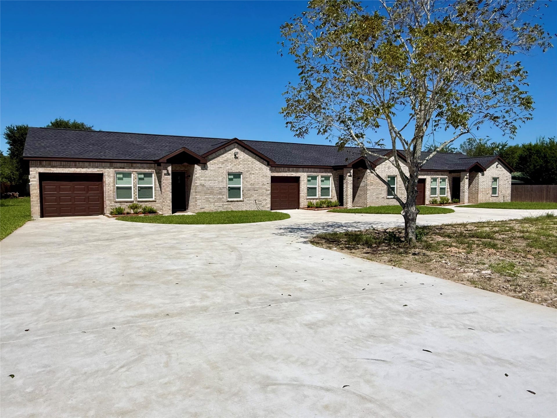 9508 Quaker Court, #B, Rosharon, TX 77583 9508 Quaker Court, #B, Rosharon, TX 77583
