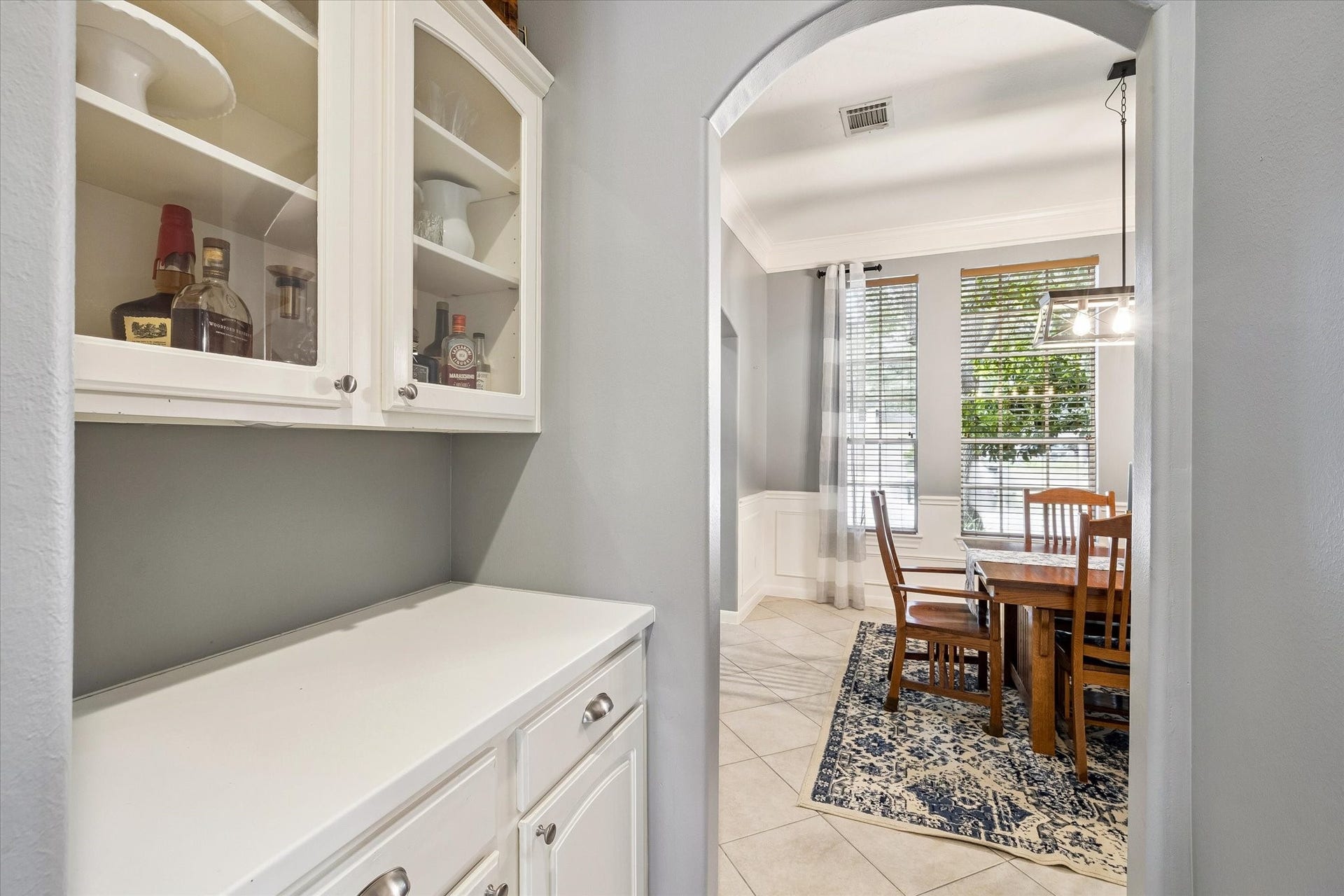 11510 Pecan Canyon Court, Tomball, TX 77377 Butlers pantry