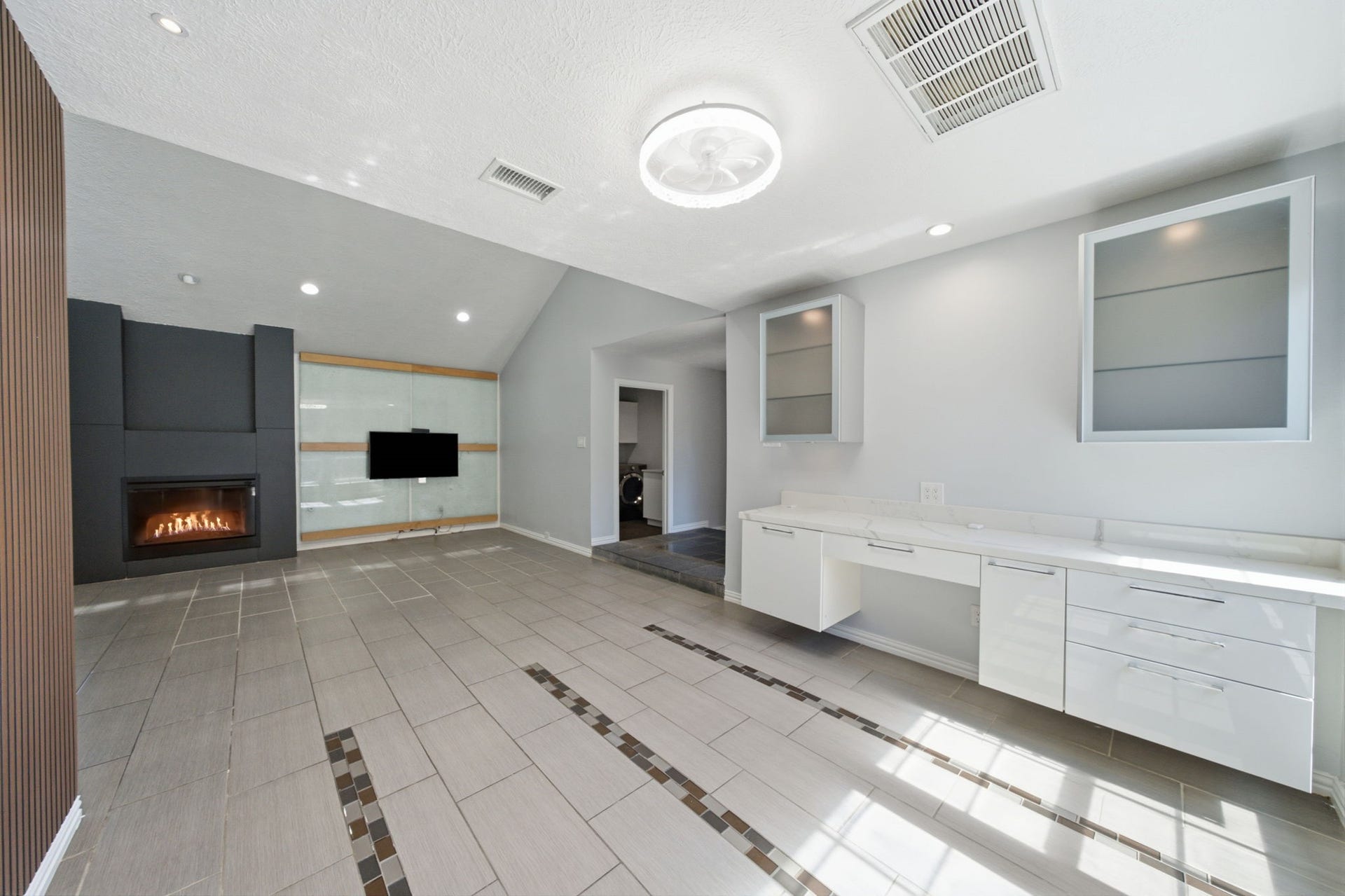 6030 Elkwood Forest Drive, Houston, TX 77088