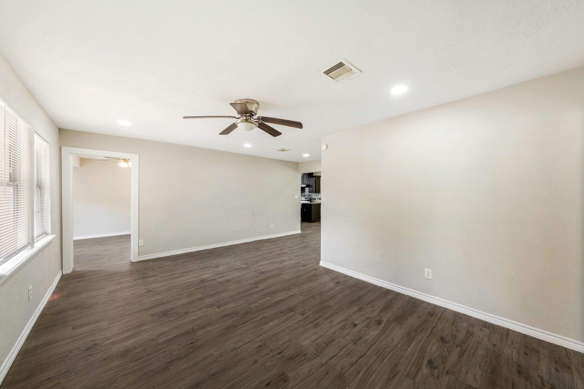 3561 Nathaniel Brown Street, Houston, TX 77021 3561 Nathaniel Brown Street, Houston, TX 77021