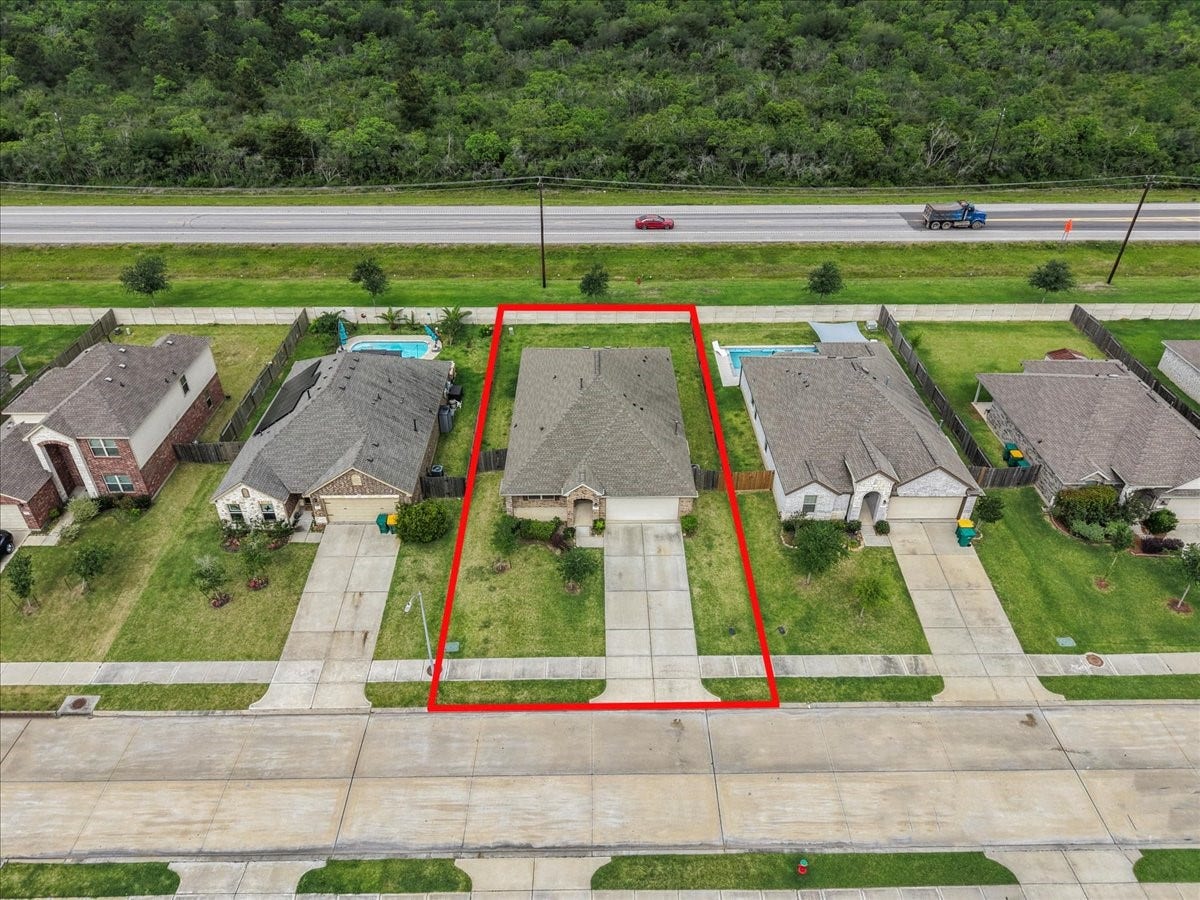 630 Harbor Colony Lane, La Marque, TX 77568 630 Harbor Colony Lane, La Marque, TX 77568