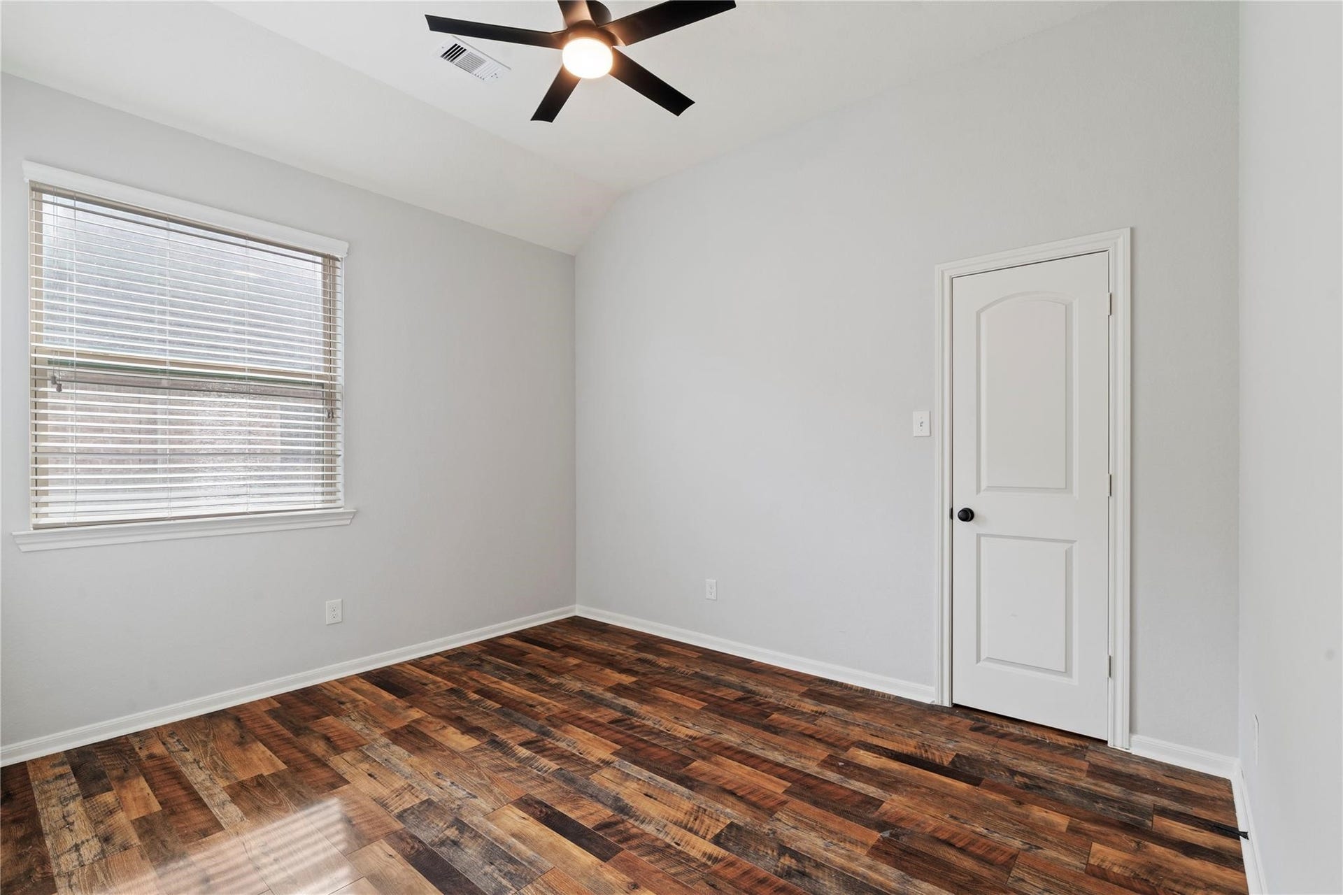 24115 Newberry Bend Drive, Porter, TX 77365