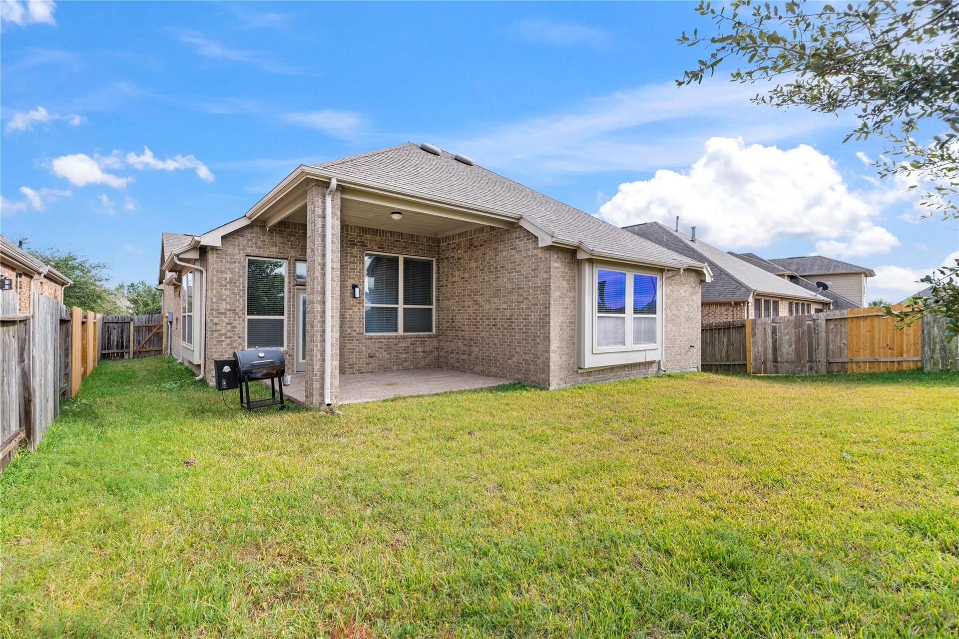 24115 Newberry Bend Drive, Porter, TX 77365