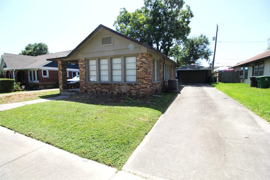 Property photo for 2616 Oakcliff Street, Houston, TX