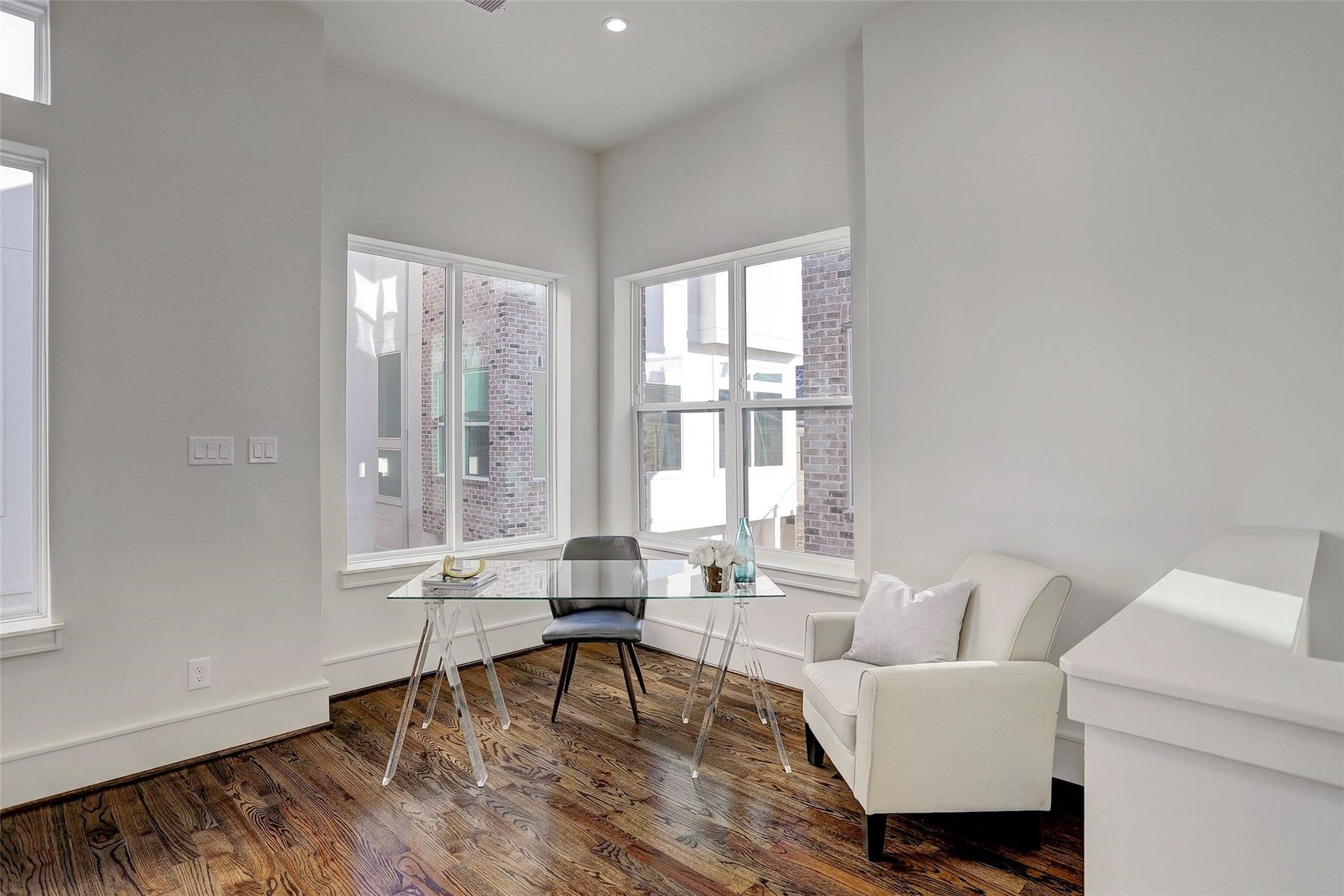 6005 San Felipe Street, #B, Houston, TX 77057 6005 San Felipe Street, #B, Houston, TX 77057