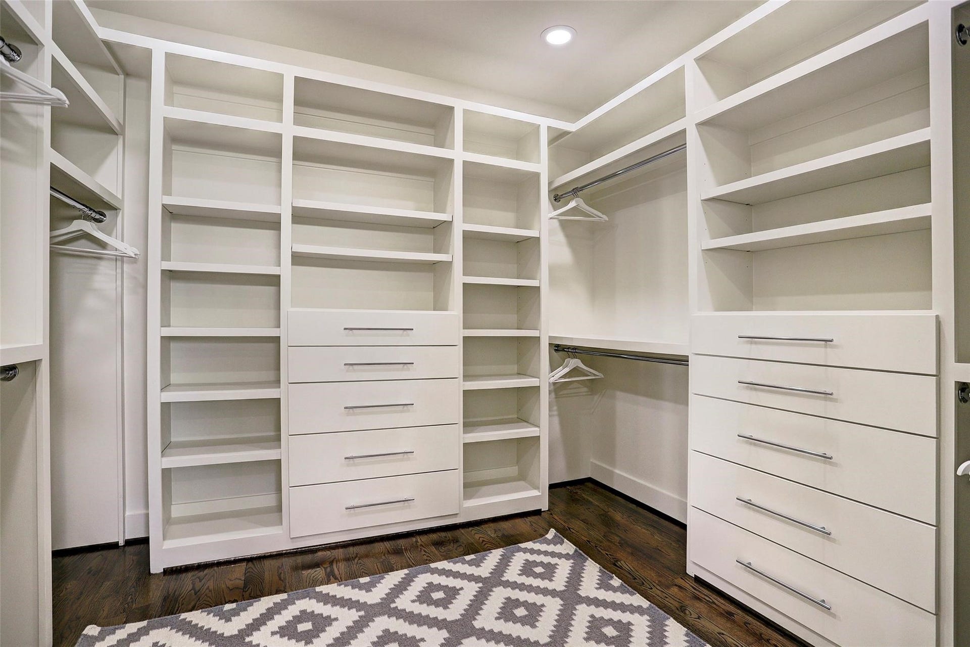 6005 San Felipe Street, #B, Houston, TX 77057 6005 San Felipe Street, #B, Houston, TX 77057
