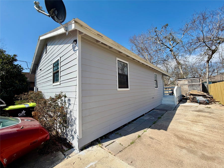 Property photo for 710 Fields Street, Richmond, TX