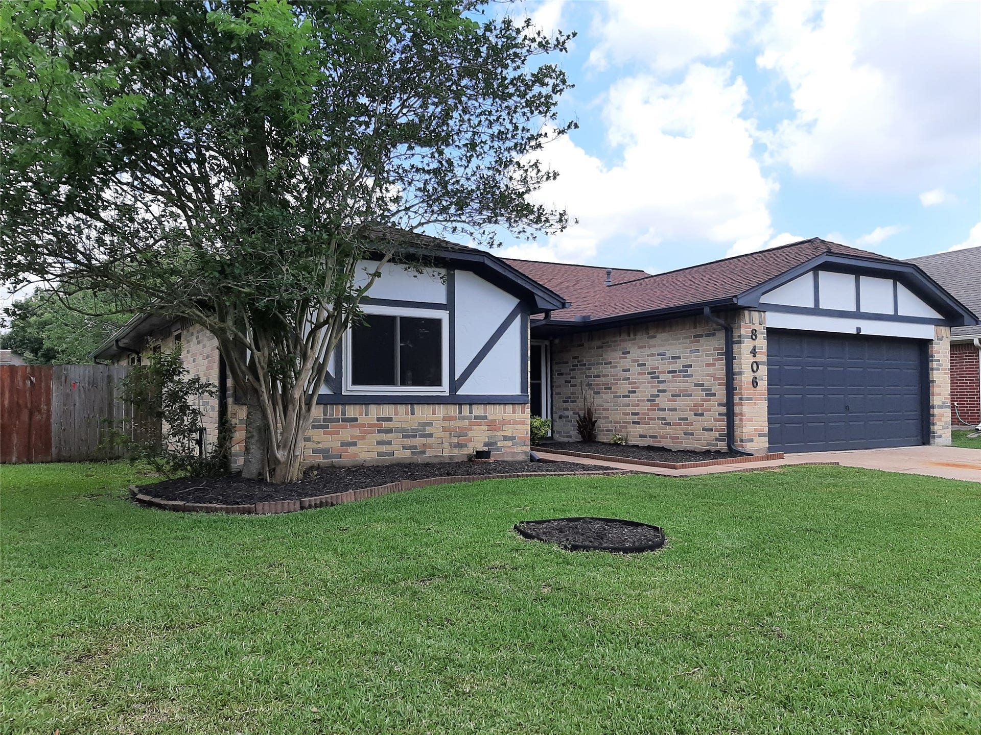 8406 Woodland Willows Drive, Houston, TX 77083 8406 Woodland Willows Drive, Houston, TX 77083