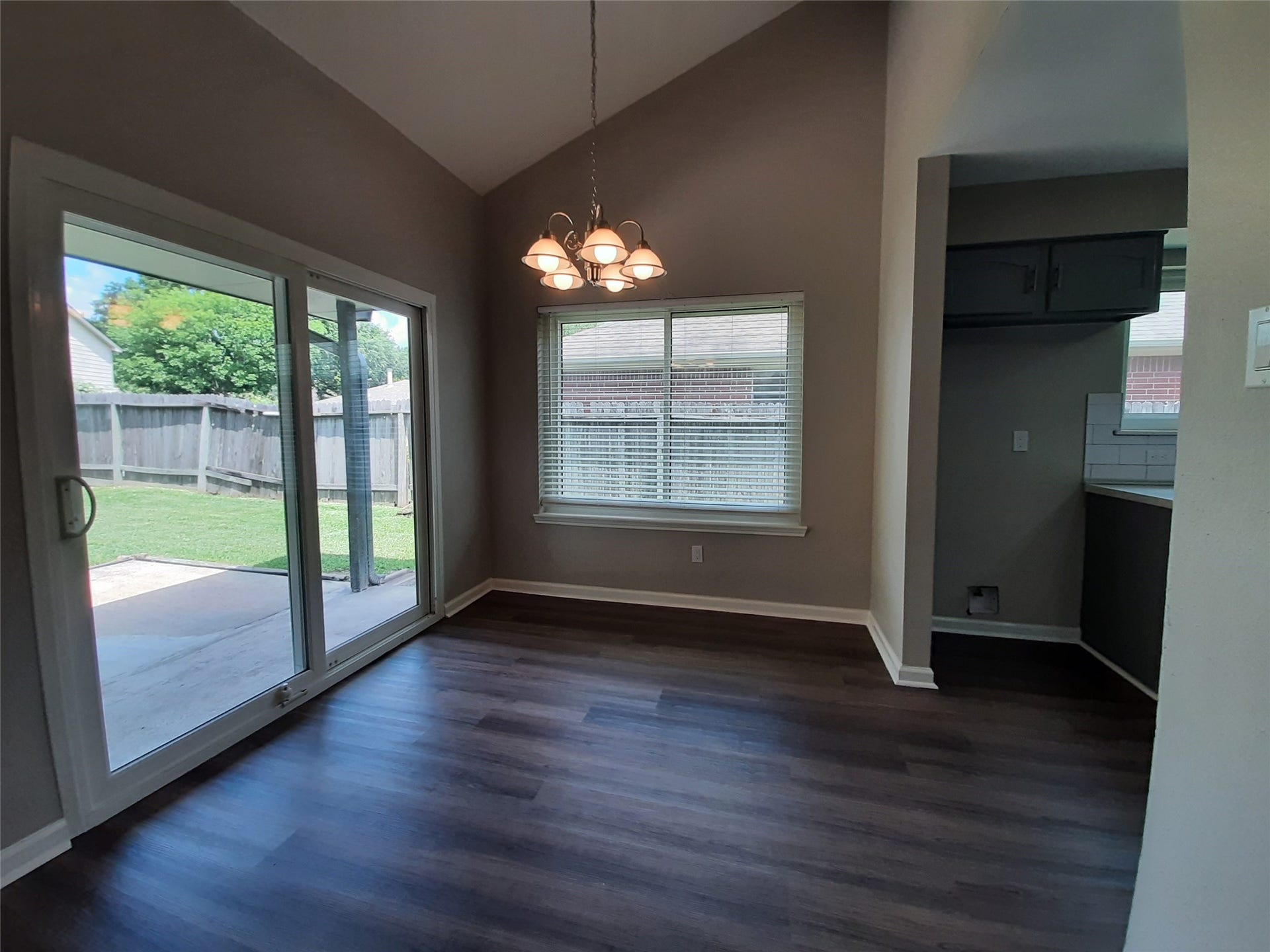 8406 Woodland Willows Drive, Houston, TX 77083 8406 Woodland Willows Drive, Houston, TX 77083