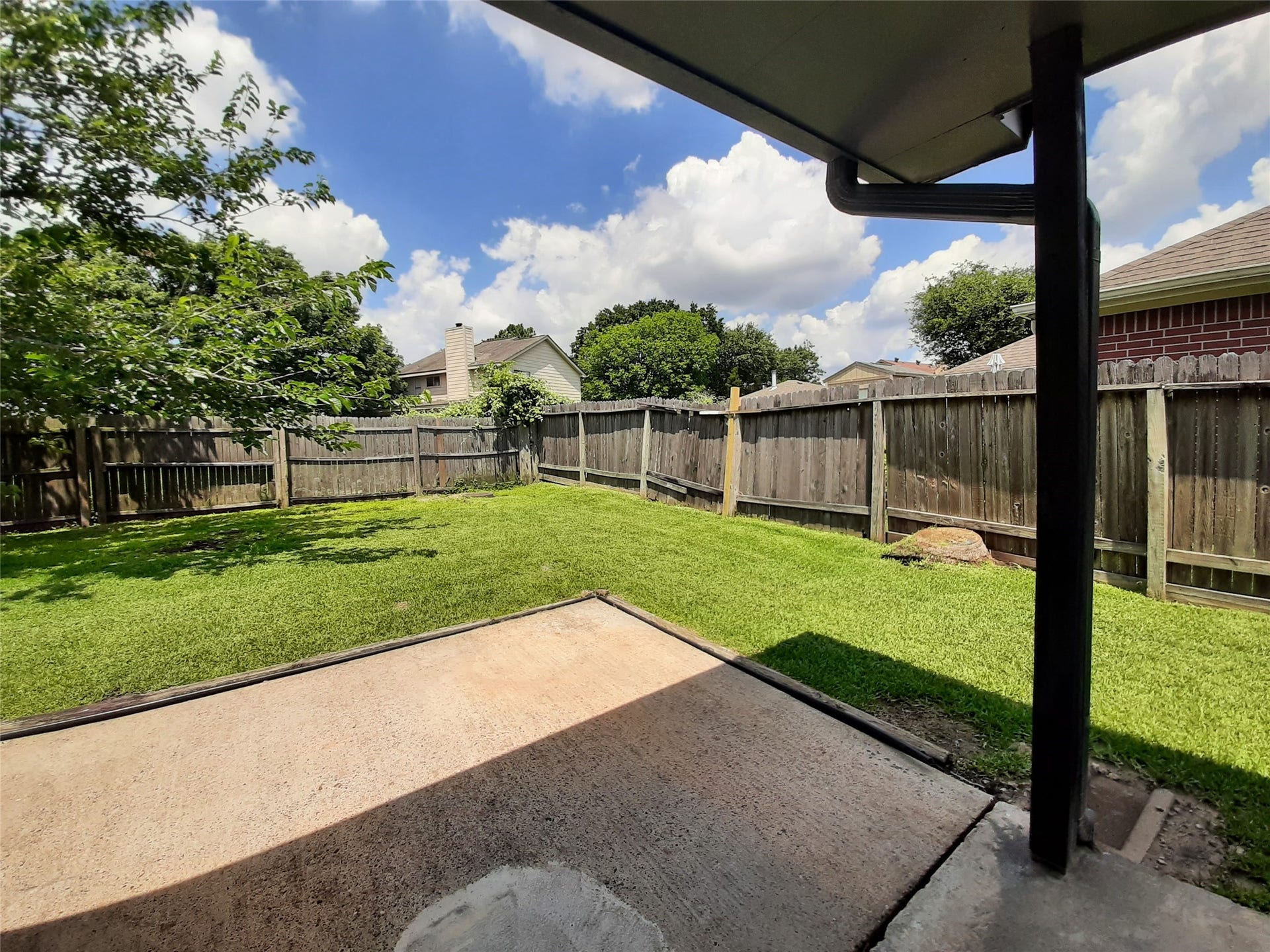 8406 Woodland Willows Drive, Houston, TX 77083 8406 Woodland Willows Drive, Houston, TX 77083