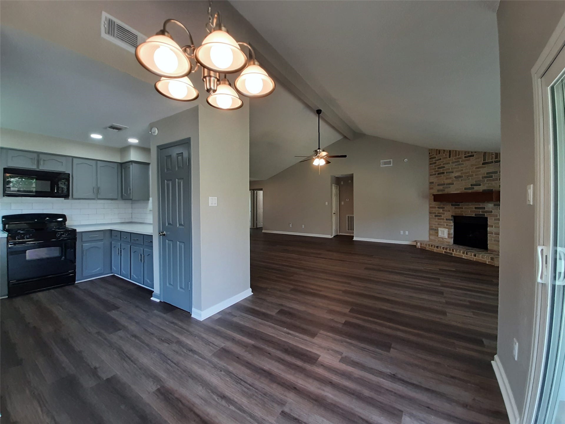 8406 Woodland Willows Drive, Houston, TX 77083 8406 Woodland Willows Drive, Houston, TX 77083