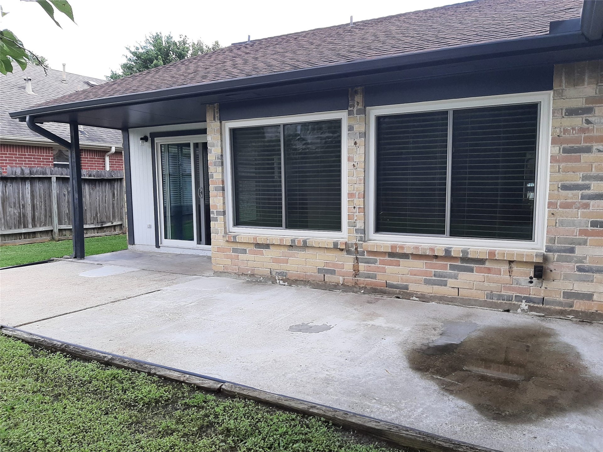 8406 Woodland Willows Drive, Houston, TX 77083 8406 Woodland Willows Drive, Houston, TX 77083