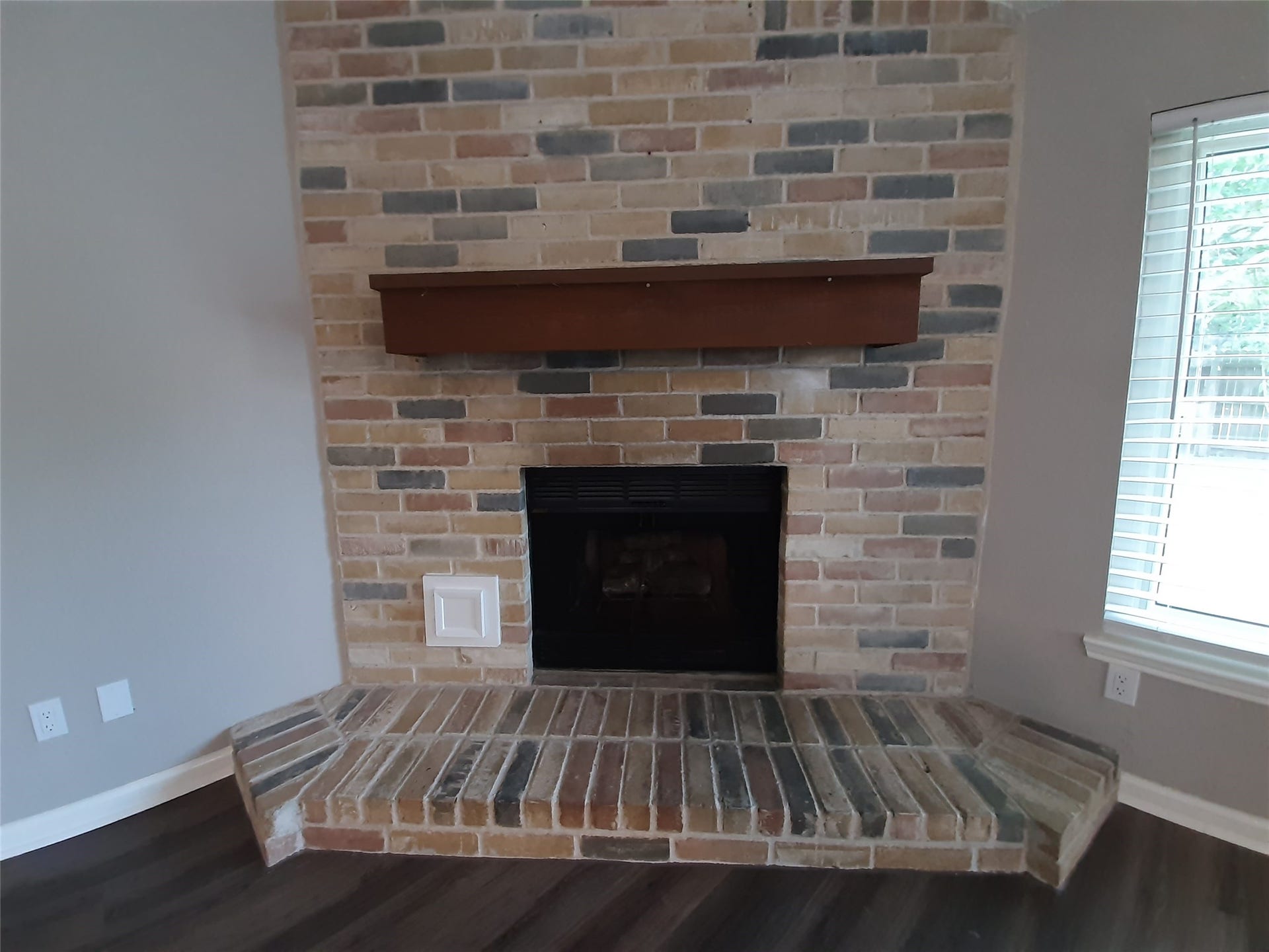 8406 Woodland Willows Drive, Houston, TX 77083 8406 Woodland Willows Drive, Houston, TX 77083