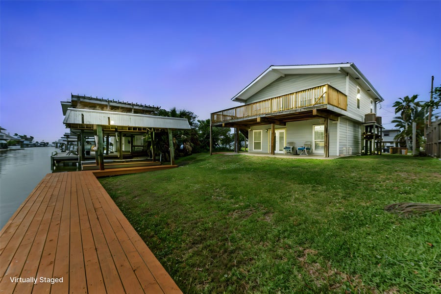 Property photo for 16623 Nassau Way, Jamaica Beach, TX