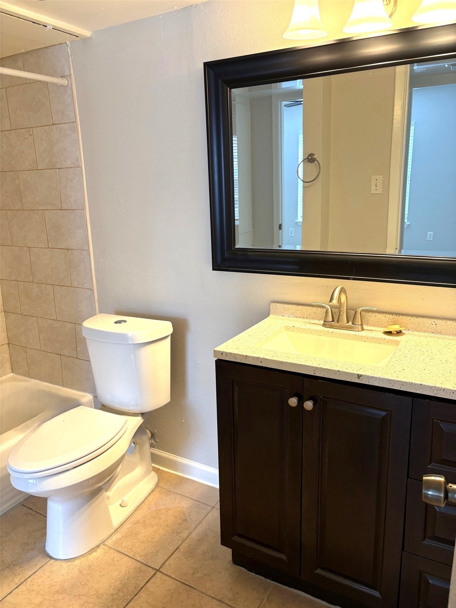 2824 Briarhurst Drive, #9, Houston, TX 77057 2824 Briarhurst Drive, #9, Houston, TX 77057