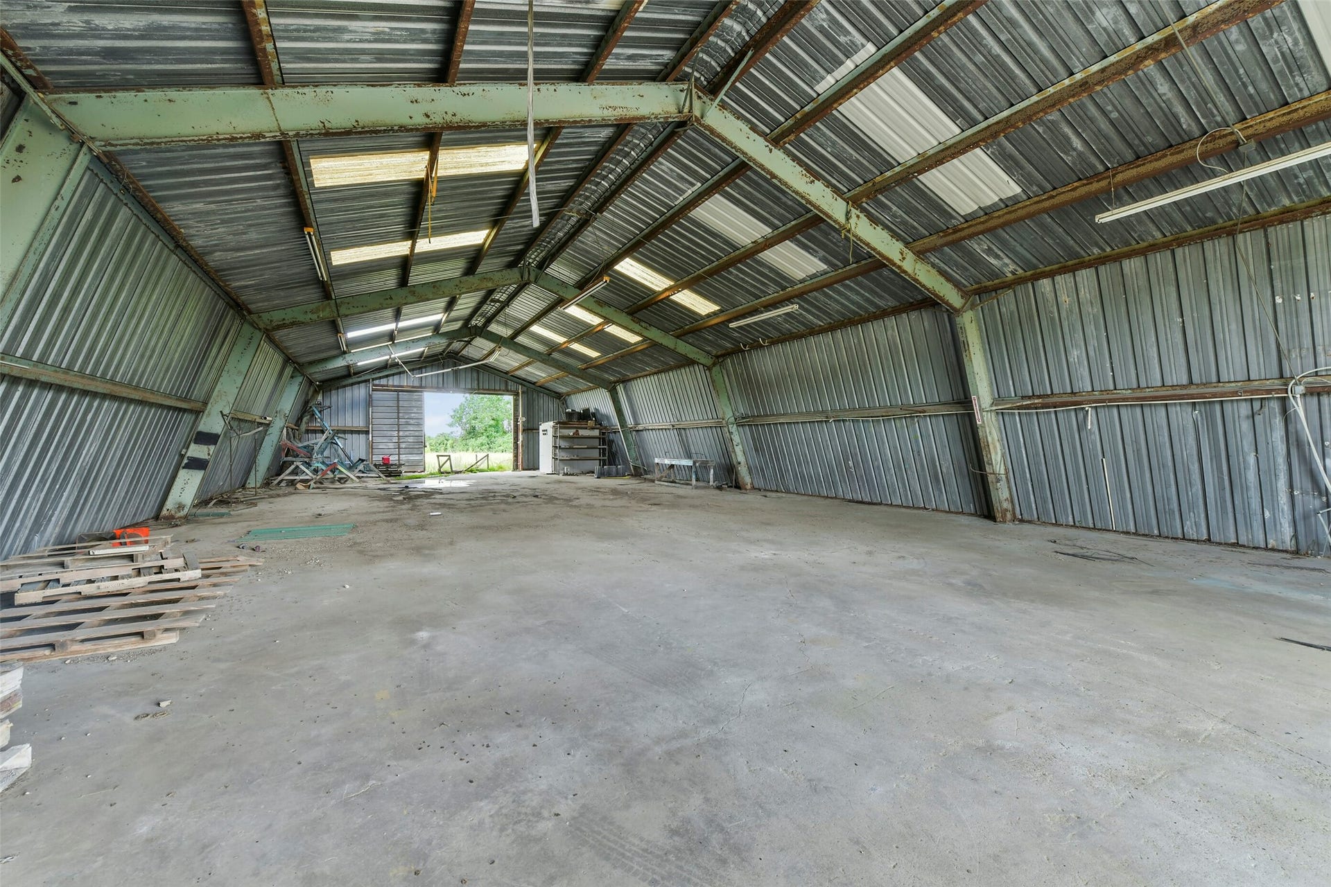 4011 Fm 2004 Road, La Marque, TX 77568 4011 Fm 2004 Road, La Marque, TX 77568