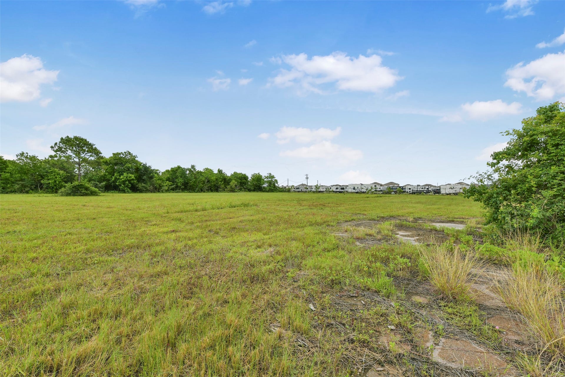 4011 Fm 2004 Road, La Marque, TX 77568 4011 Fm 2004 Road, La Marque, TX 77568