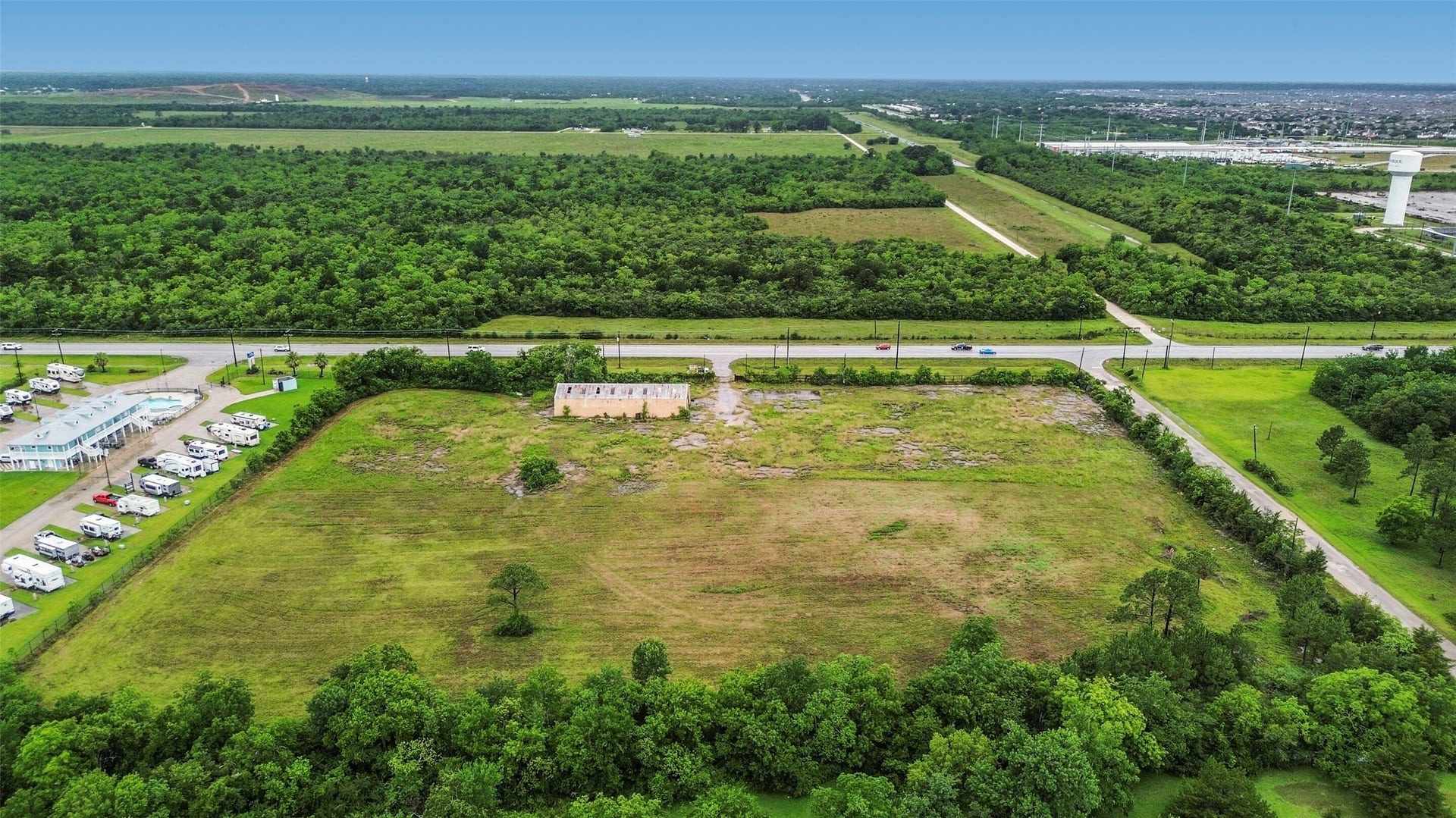 4011 Fm 2004 Road, La Marque, TX 77568 4011 Fm 2004 Road, La Marque, TX 77568