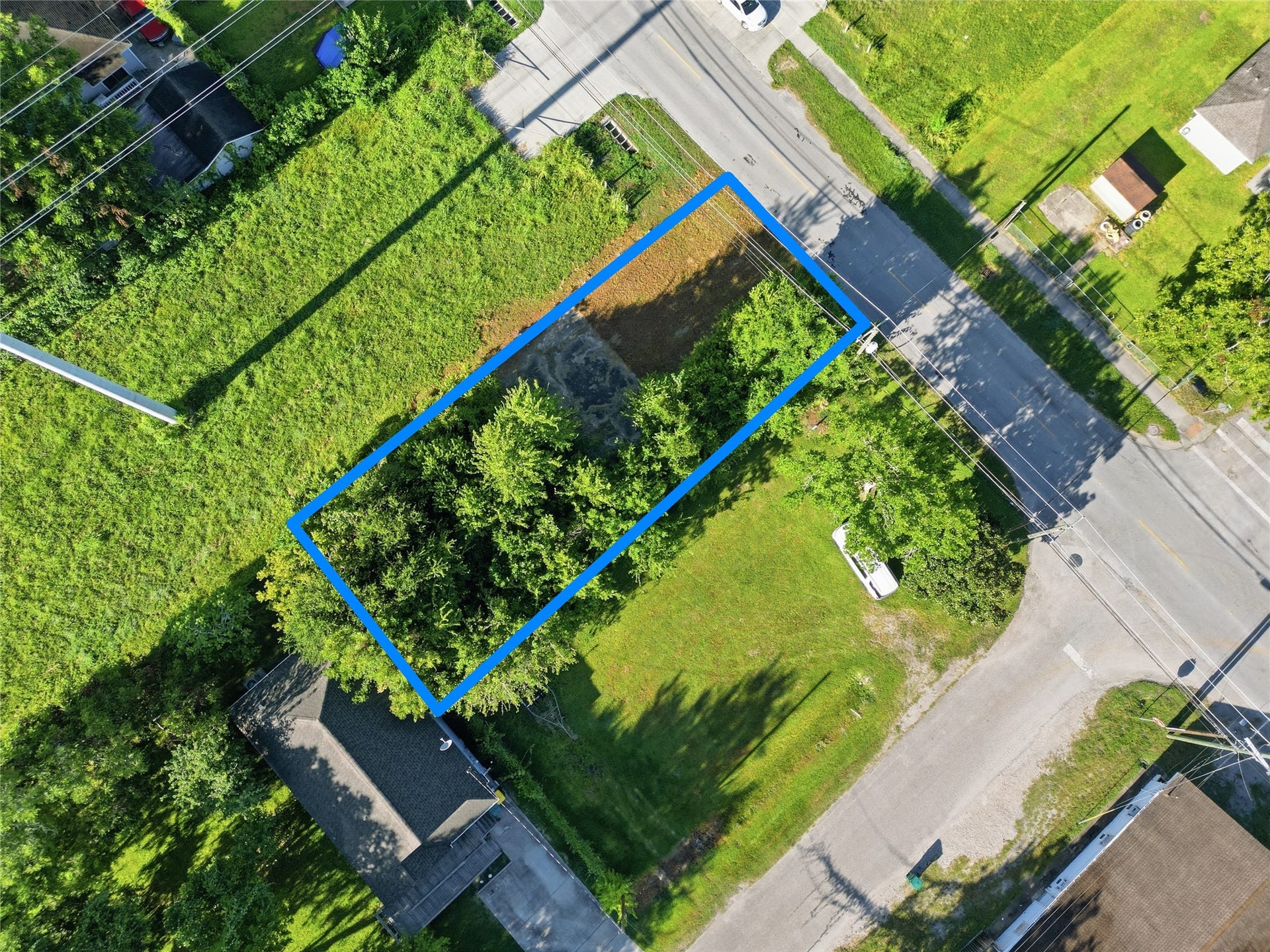 000 Lake Road, La Marque, TX 77568 000 Lake Road, La Marque, TX 77568
