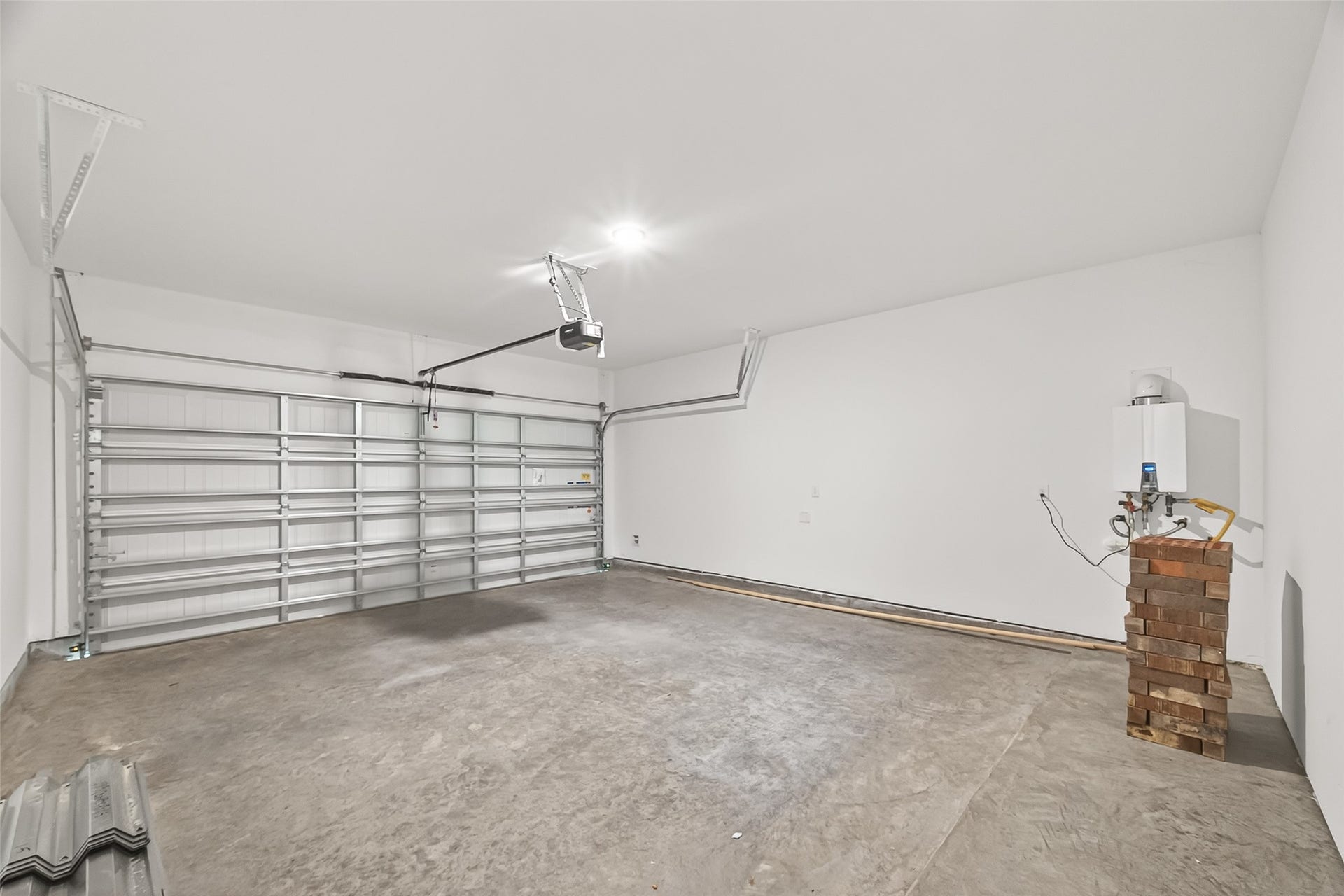 2902 Wind Cave Lane, Iowa Colony, TX 77583 2902 Wind Cave Lane, Iowa Colony, TX 77583