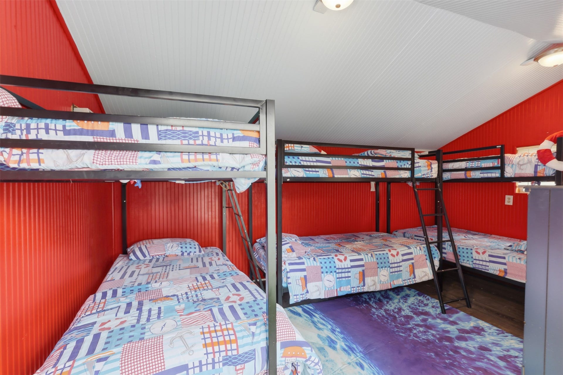 Additional bedrooms spacious layout and comfortable proportions.