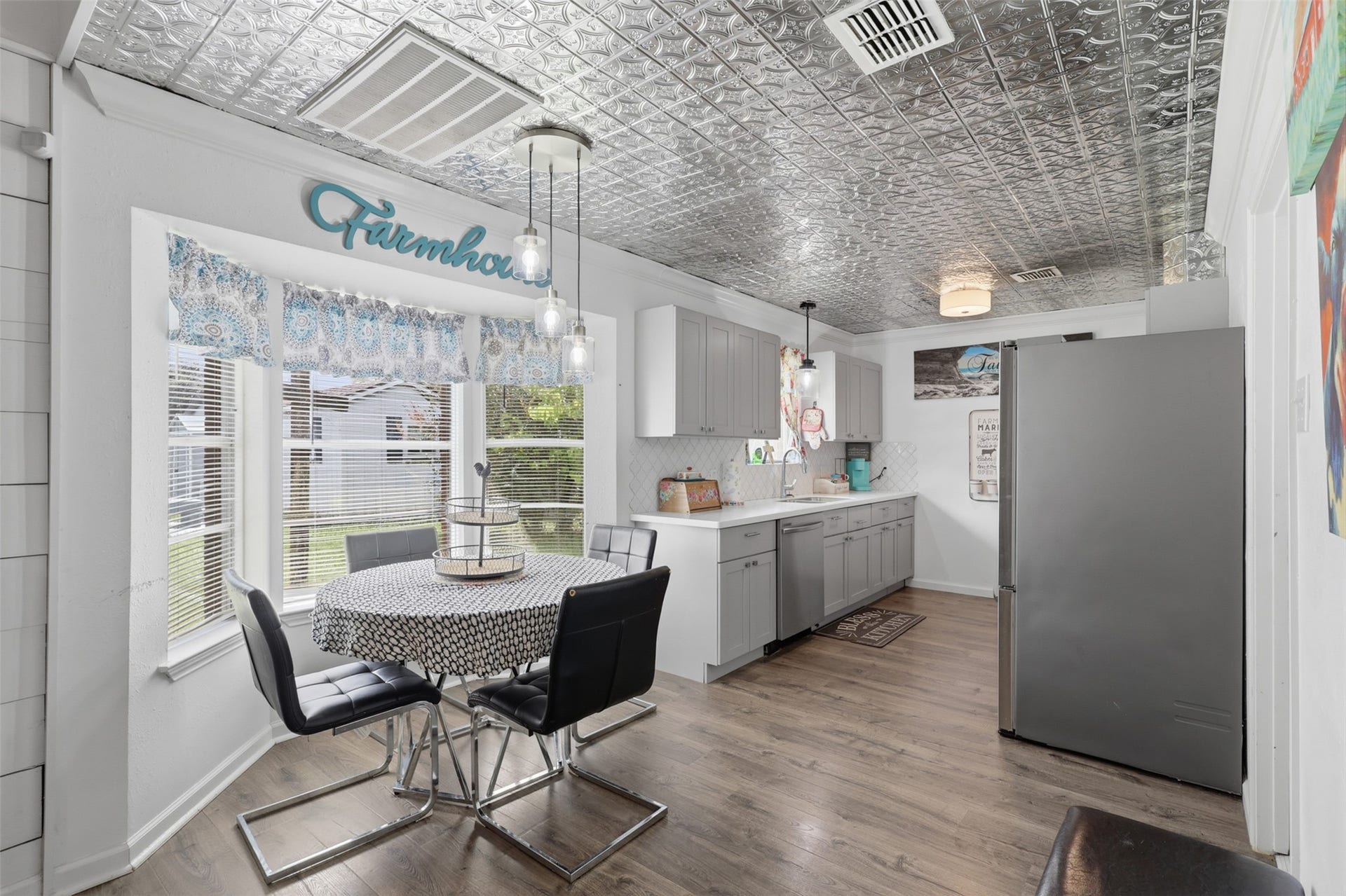 Bright and inviting breakfast space offers a cozy spot for everyday dining.