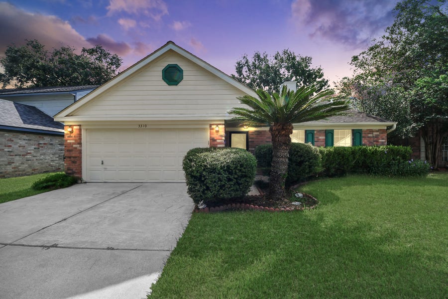 Property photo for 3310 Autumn Bridge Lane, Houston, TX