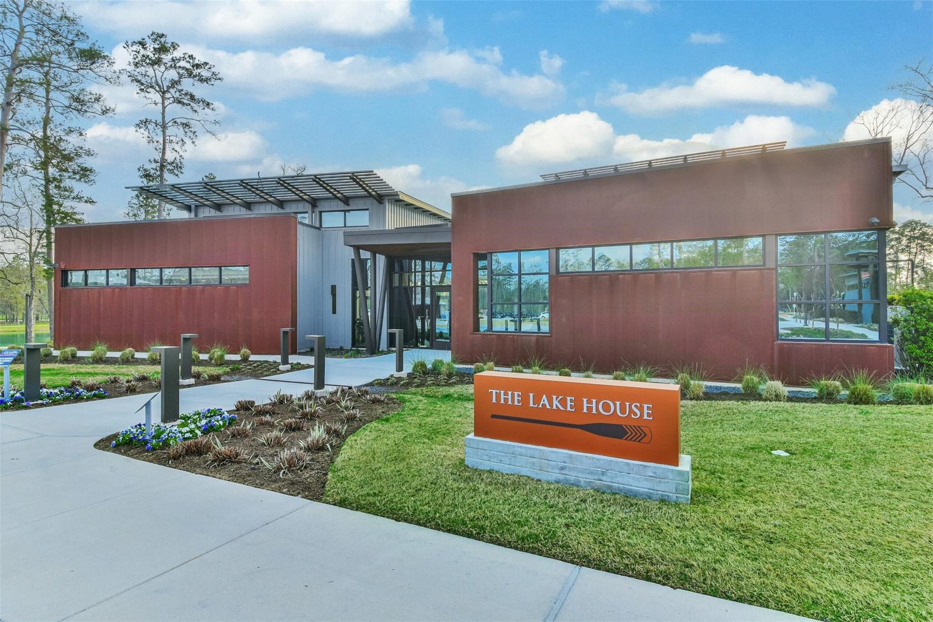 455 Mathis Lake, Conroe, TX 77304 CLUB HOUSE & FITNESS CENTER