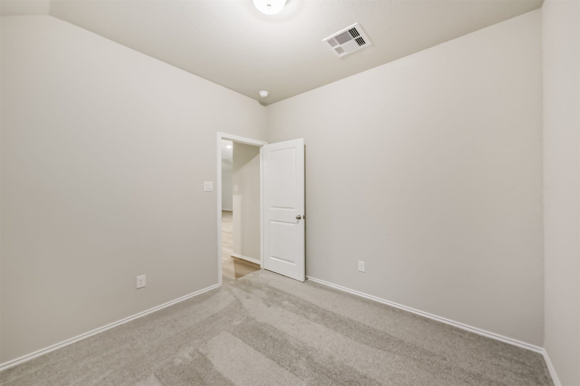 455 Mathis Lake, Conroe, TX 77304 455 Mathis Lake, Conroe, TX 77304