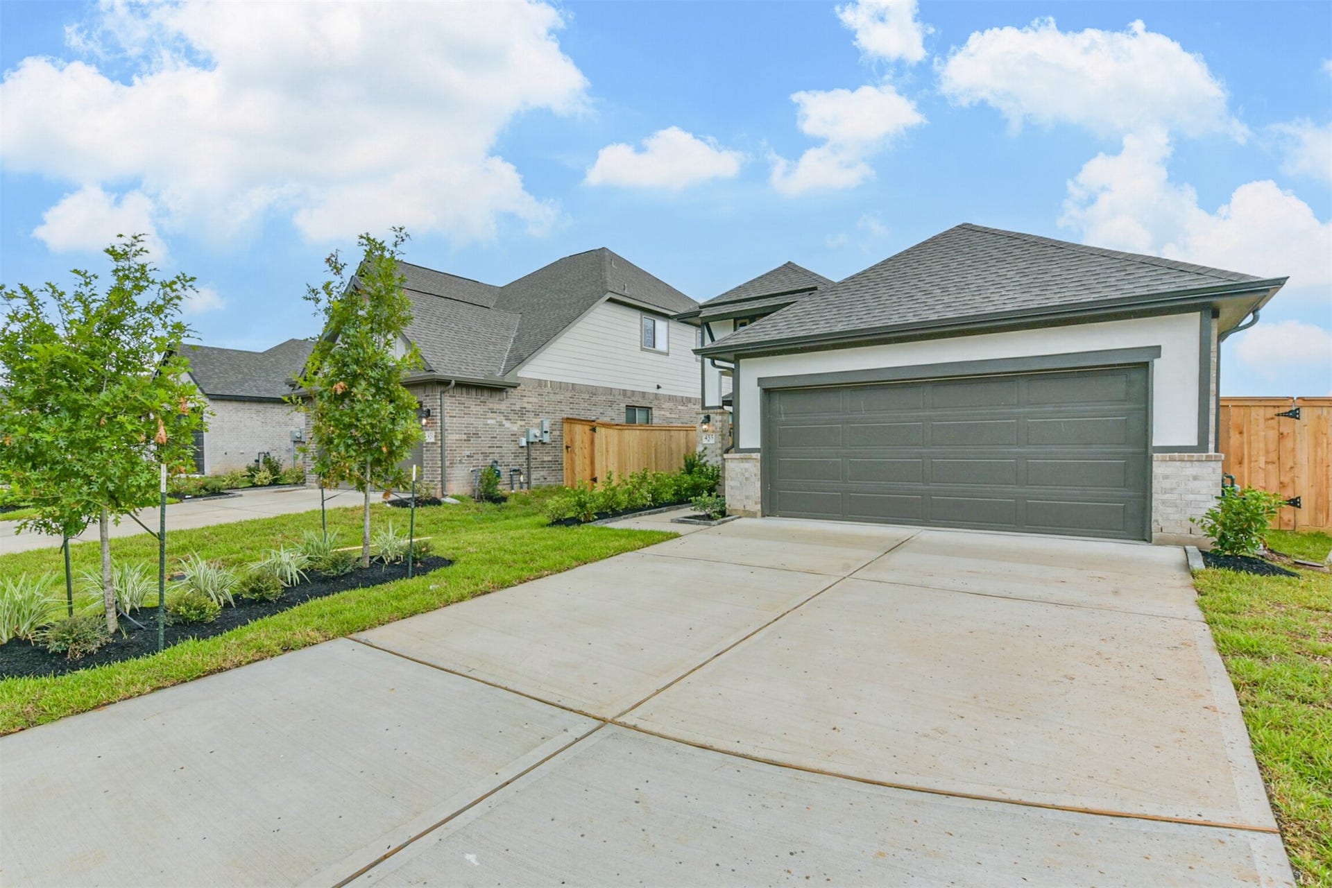455 Mathis Lake, Conroe, TX 77304 455 Mathis Lake, Conroe, TX 77304