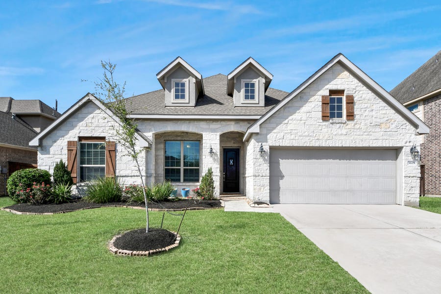 Property photo for 3615 Pasteur Lane, Iowa Colony, TX