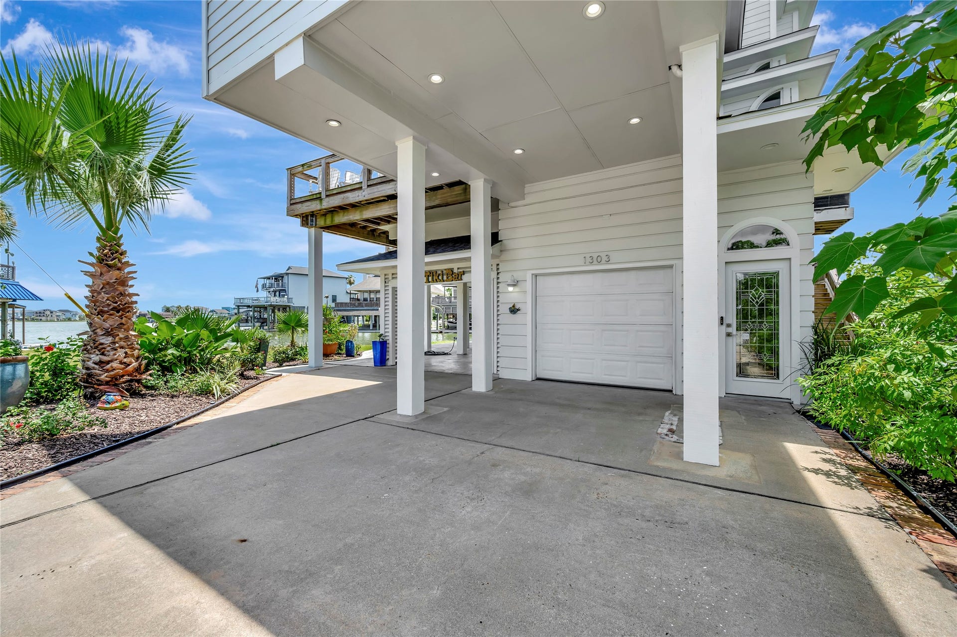 1303 Outrigger, Tiki Island, TX 77554 1303 Outrigger, Tiki Island, TX 77554