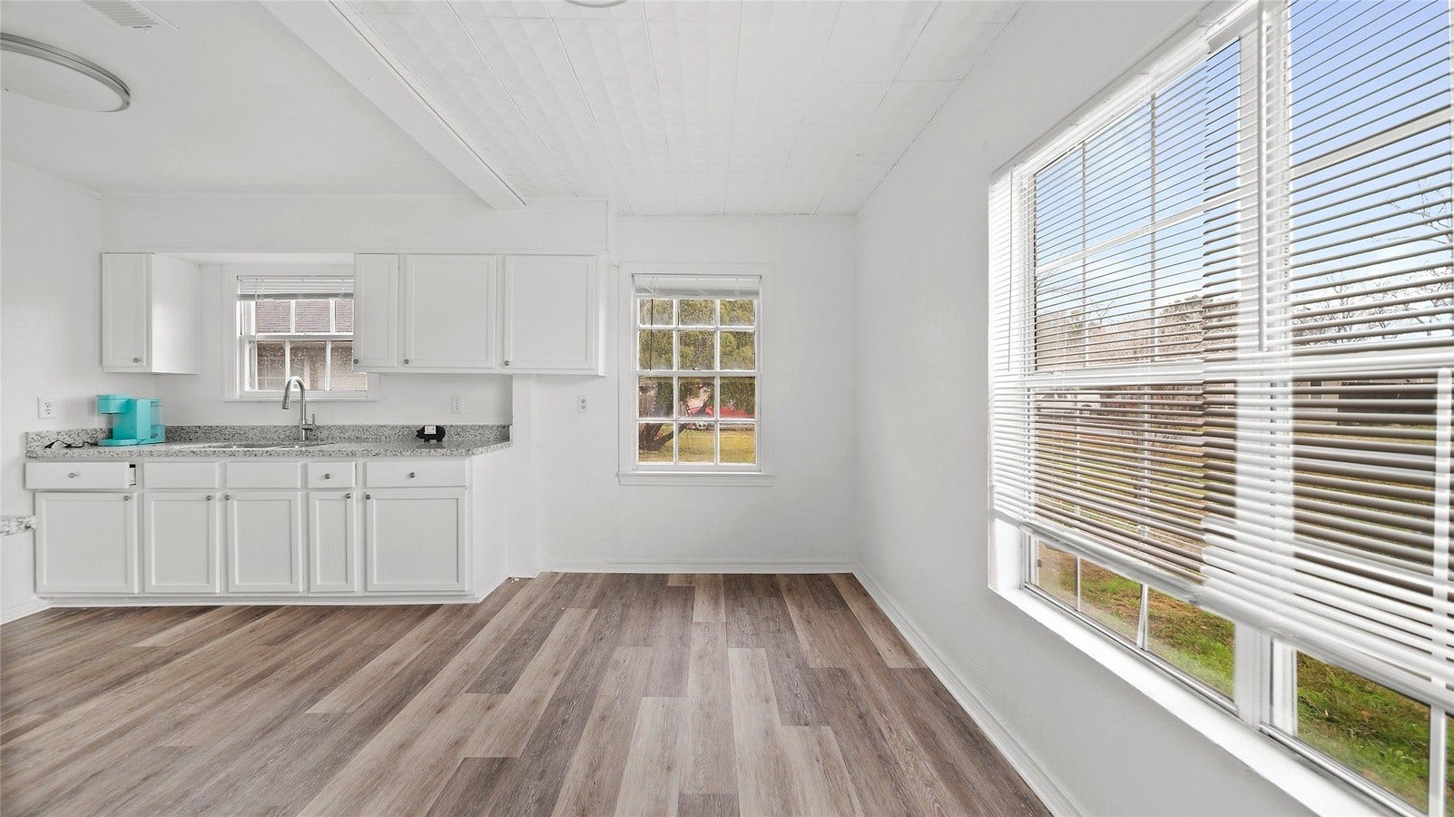 1516 1/2 2nd Street, League City, TX 77573 1516 1/2 2nd Street, League City, TX 77573