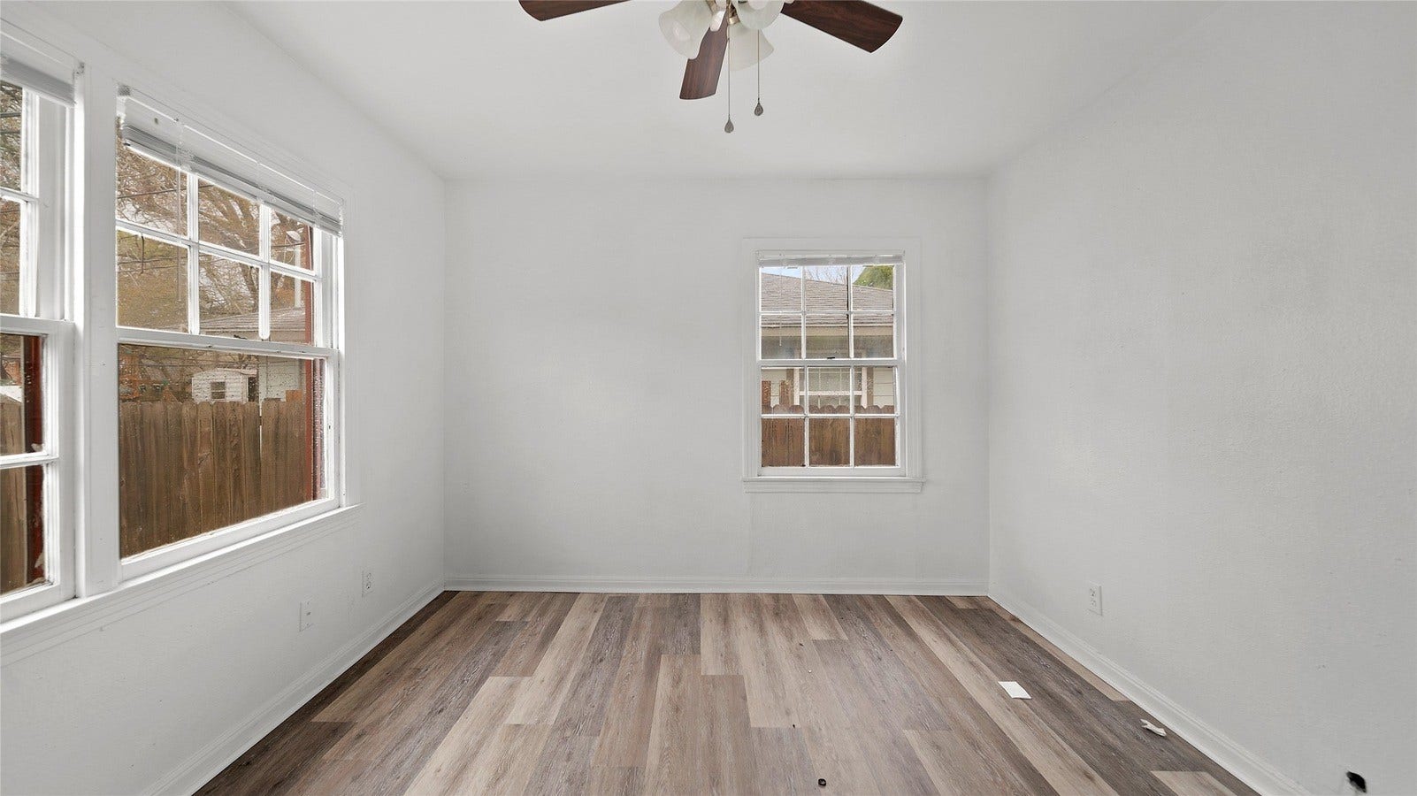 1516 1/2 2nd Street, League City, TX 77573 1516 1/2 2nd Street, League City, TX 77573