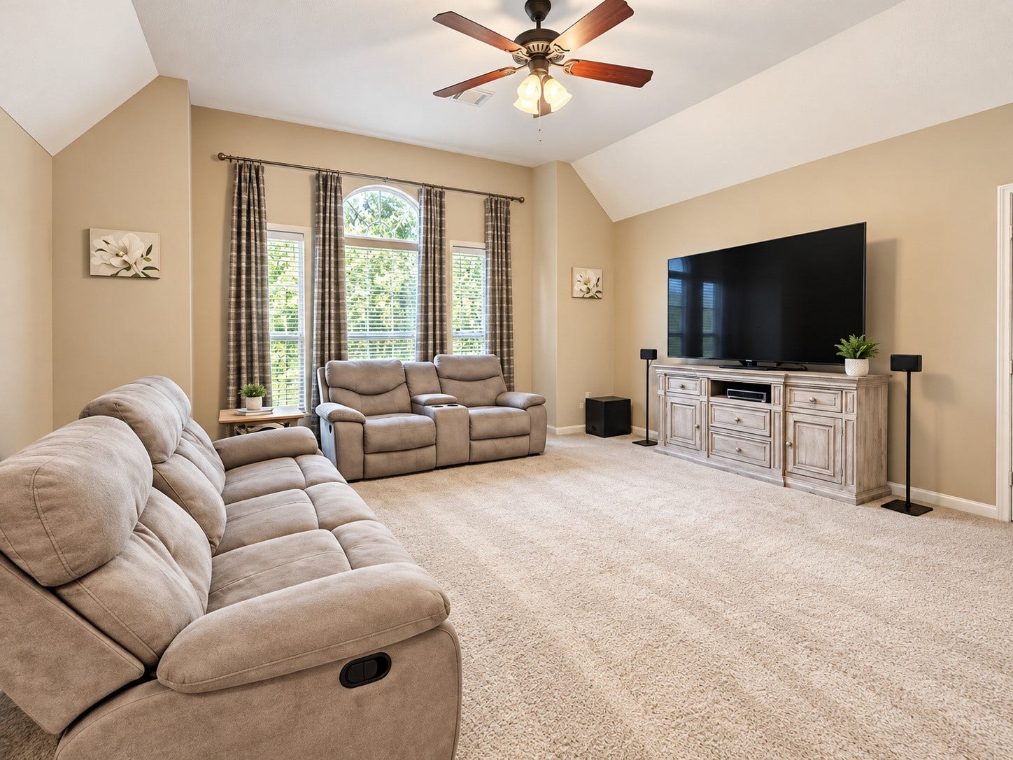 14215 Windy Crossing Lane, Humble, TX 77396 Upstairs Game room, great lighting and ample space