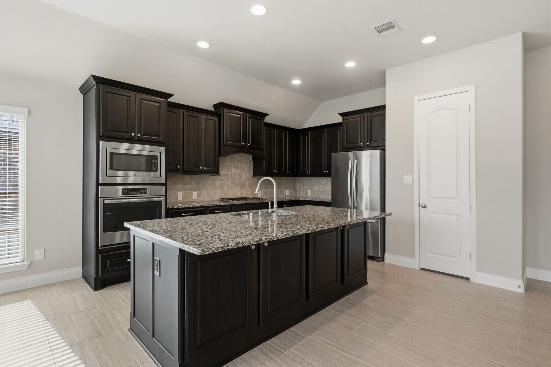23463 Millbrook Drive, New Caney, TX 77357