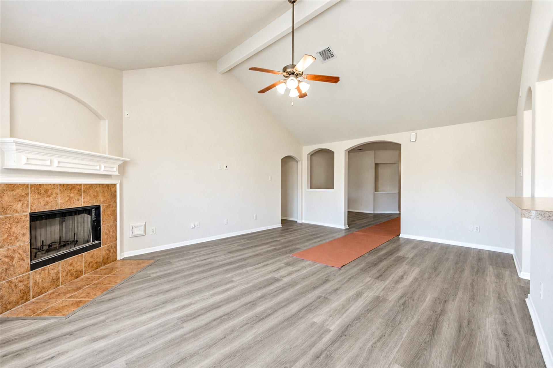 1526 Rogers Lake Lane, Richmond, TX 77407