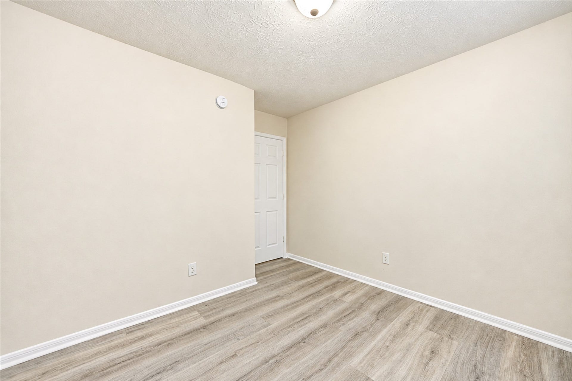 1526 Rogers Lake Lane, Richmond, TX 77407