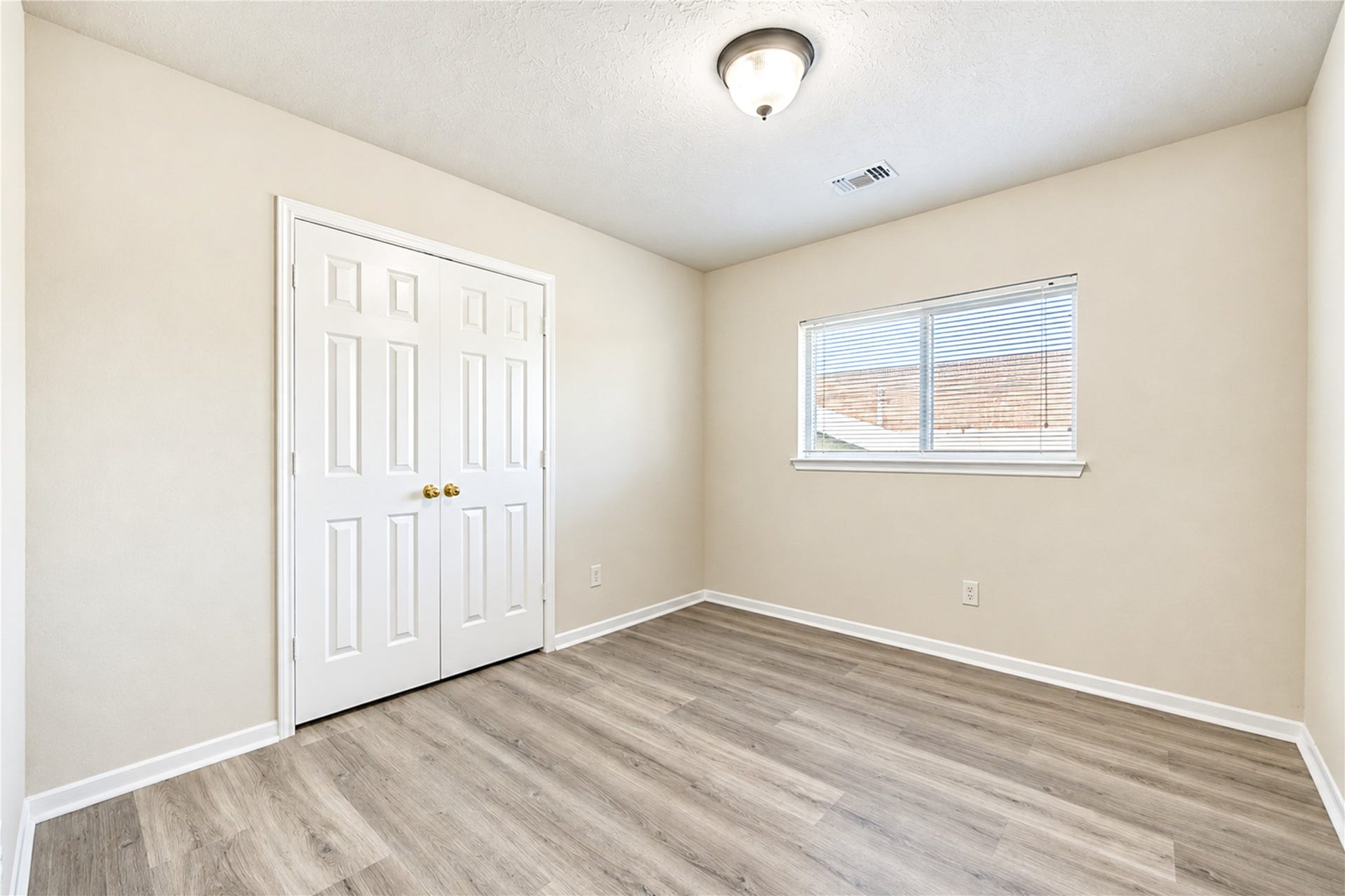 1526 Rogers Lake Lane, Richmond, TX 77407