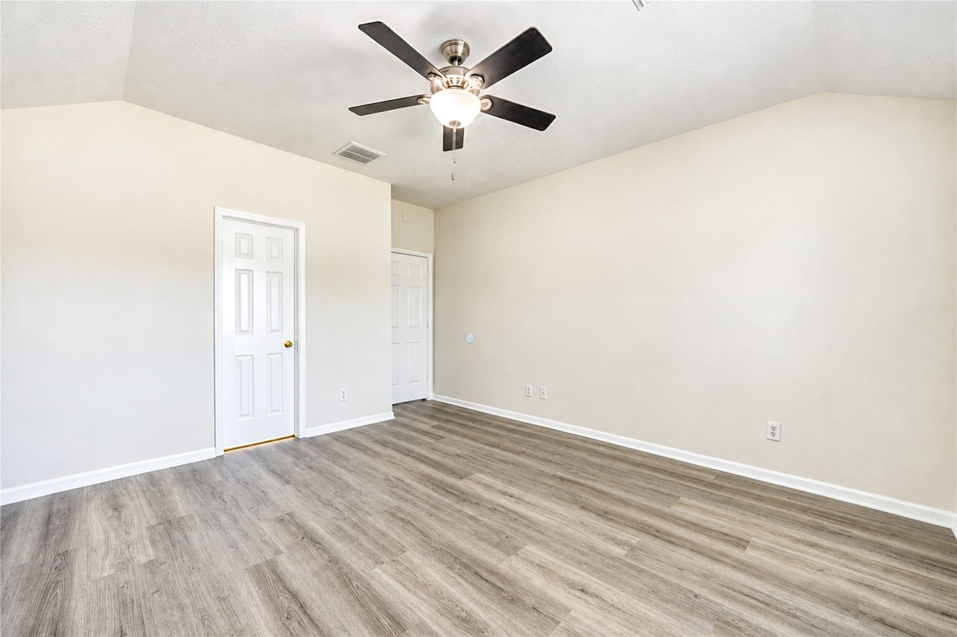 1526 Rogers Lake Lane, Richmond, TX 77407
