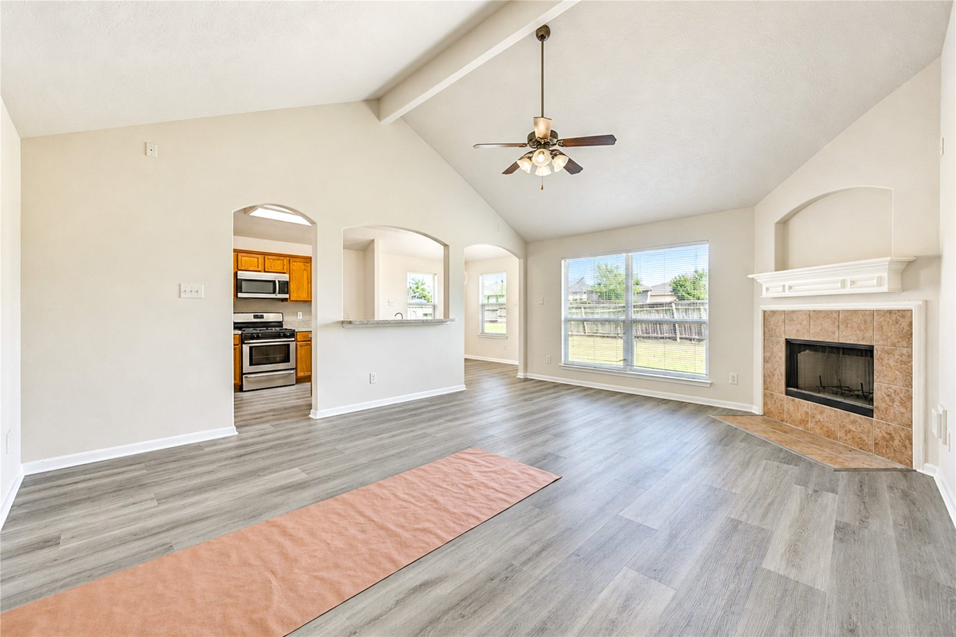 1526 Rogers Lake Lane, Richmond, TX 77407