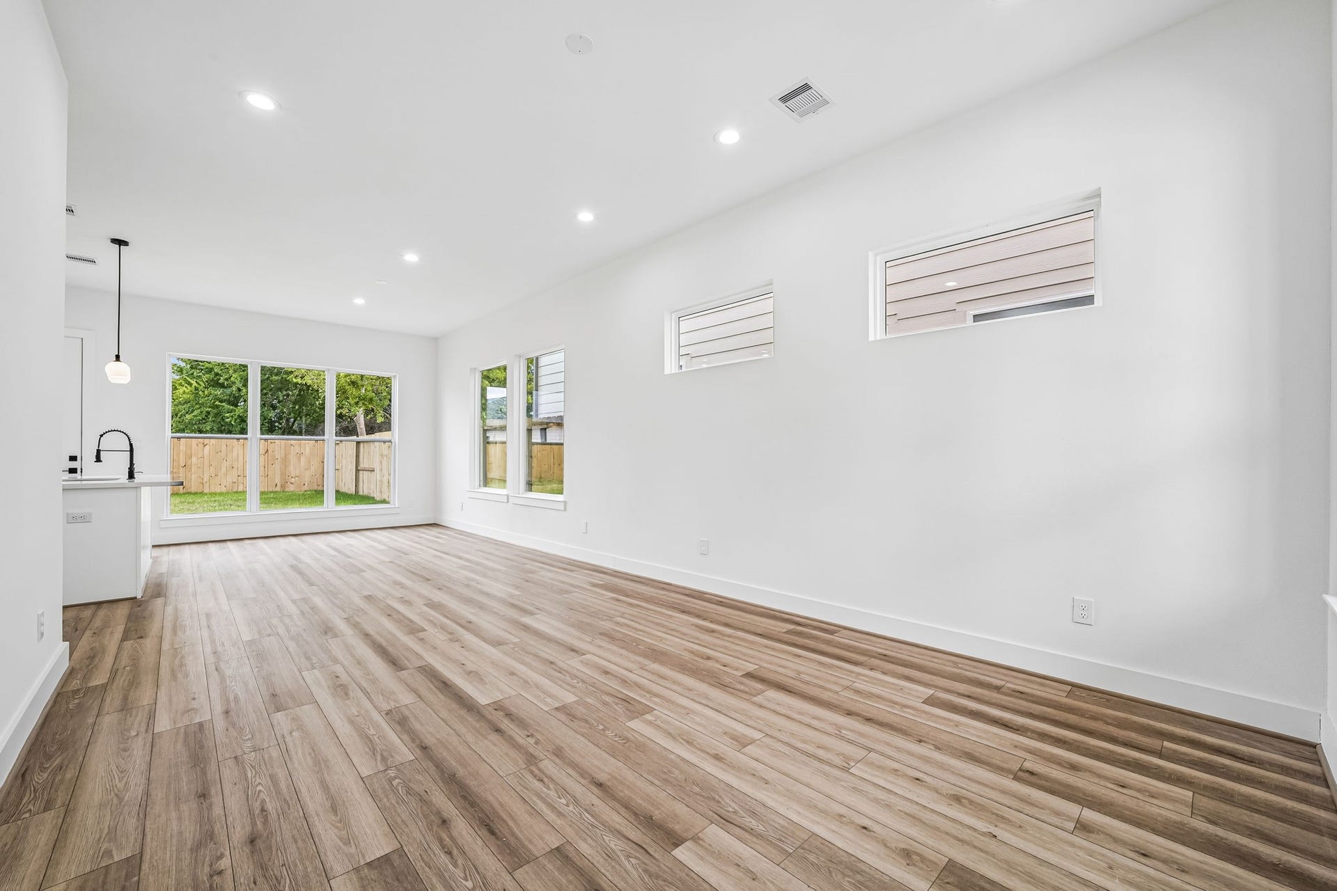 6415 Goforth Street, Houston, TX 77021 6415 Goforth Street, Houston, TX 77021