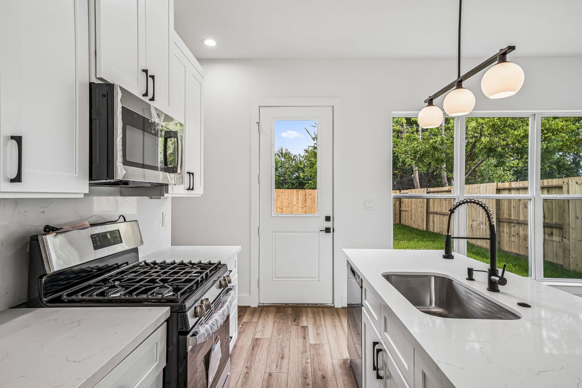 6415 Goforth Street, Houston, TX 77021 6415 Goforth Street, Houston, TX 77021