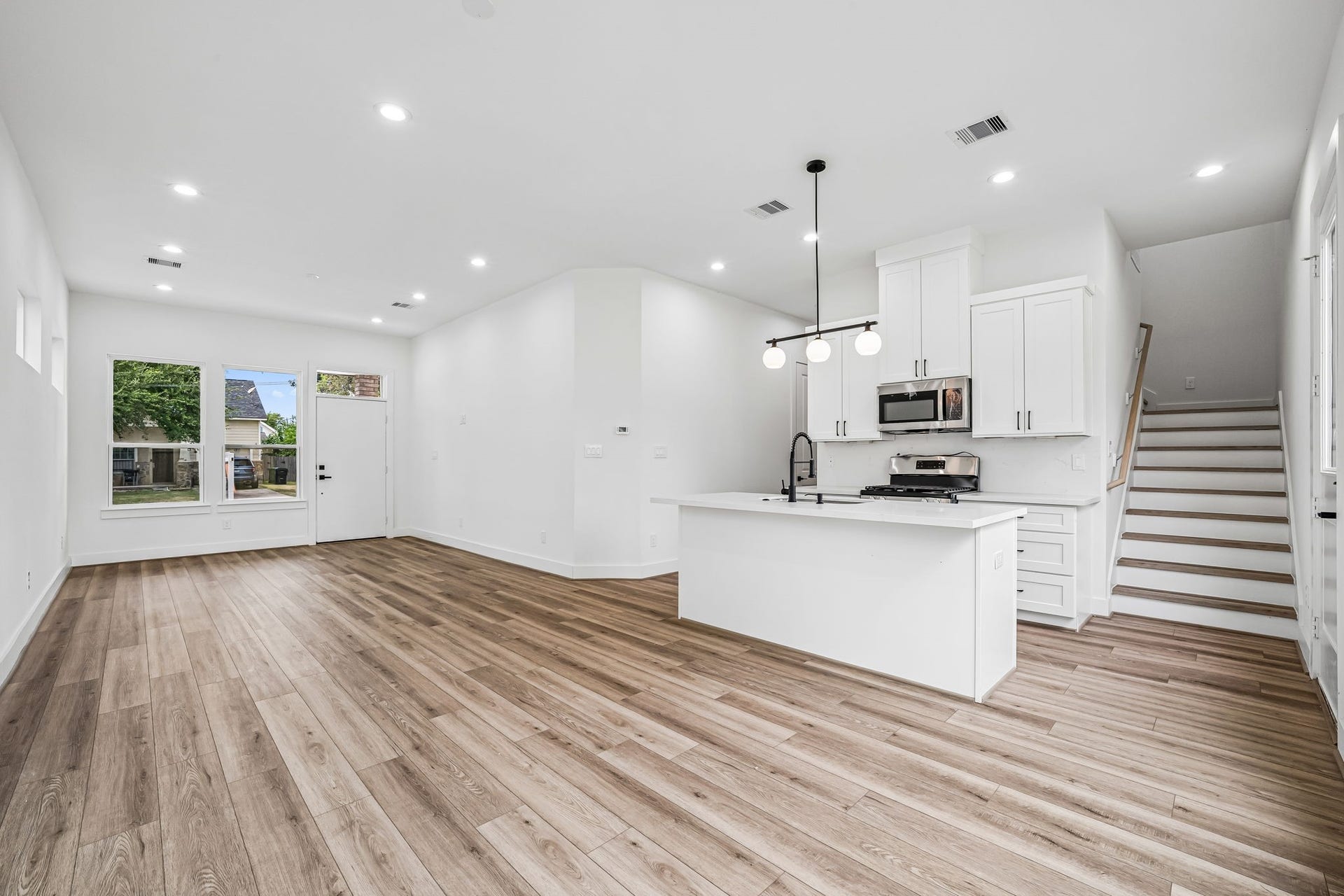 6415 Goforth Street, Houston, TX 77021 6415 Goforth Street, Houston, TX 77021