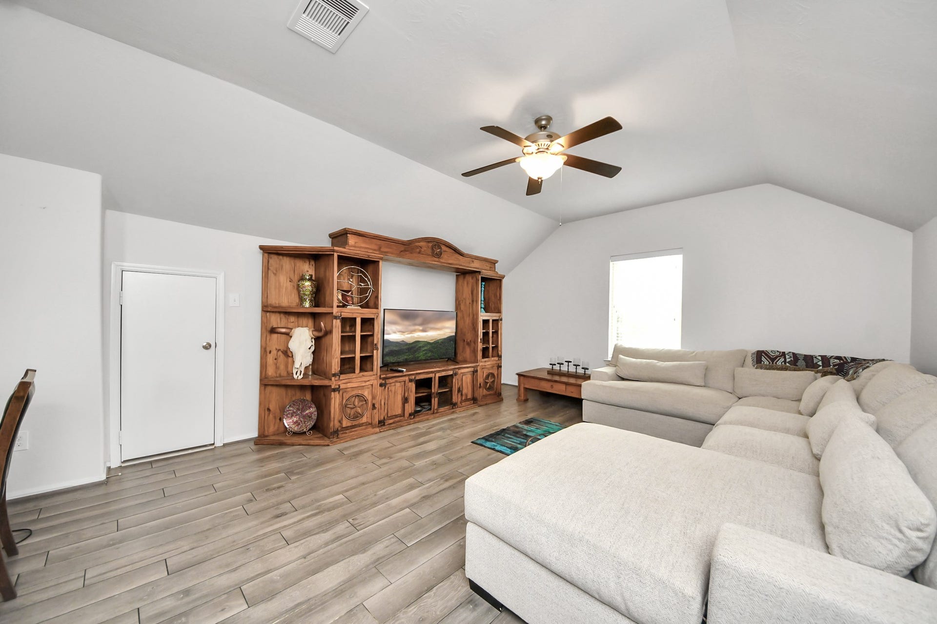 8103 Aleppo Pine Lane, Cypress, TX 77433 Office/game room